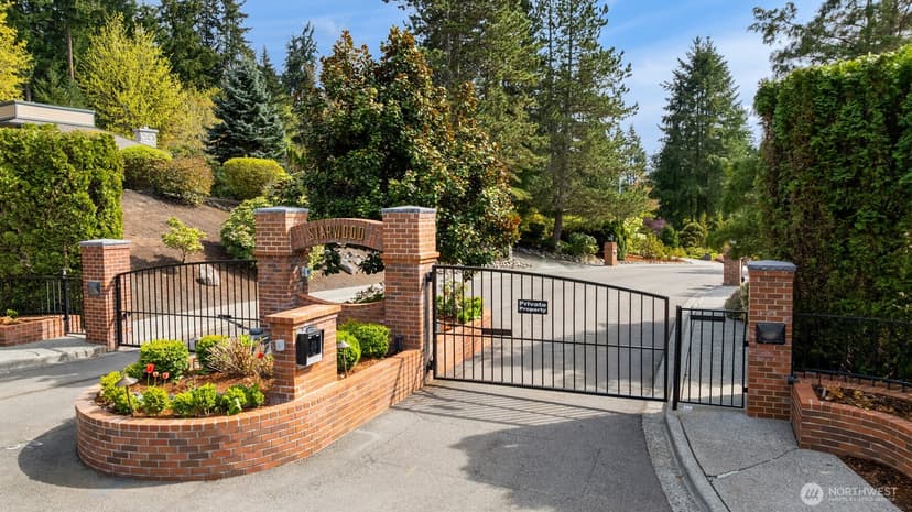 Property photo for 13024 167th Avenue NE, Redmond photo 33