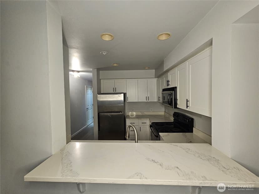 Property photo for 2530 15th Avenue W #303, Seattle photo 10