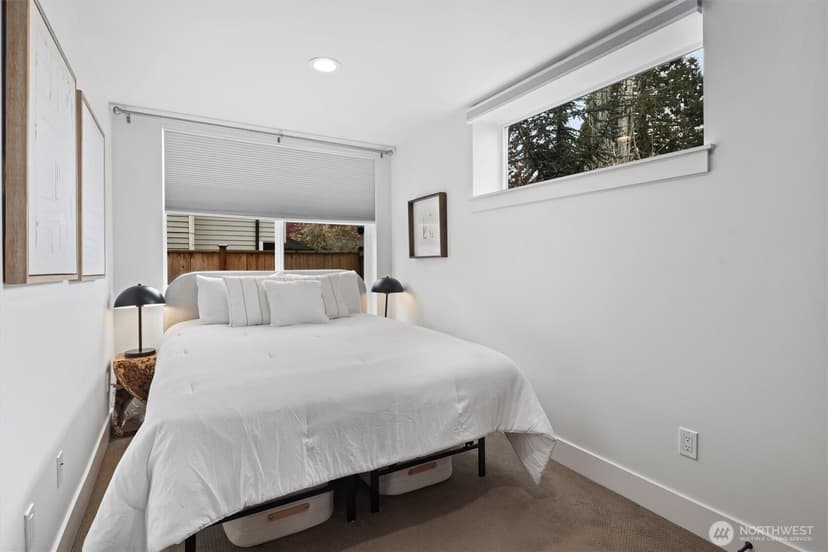 Property photo for 10055 8th Avenue NW #B, Seattle photo 10