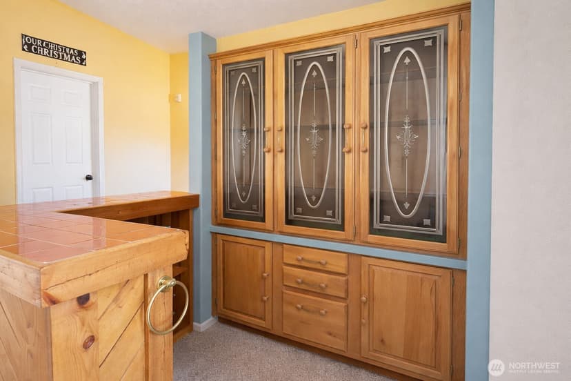 Property photo for 759 Park Avenue NE, Ocean Shores photo 6
