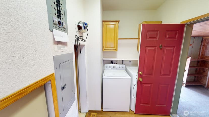 Property photo for 759 Park Avenue NE, Ocean Shores photo 10
