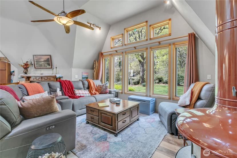 Property photo for 13722 88th Avenue Ct NW, Gig Harbor photo 5