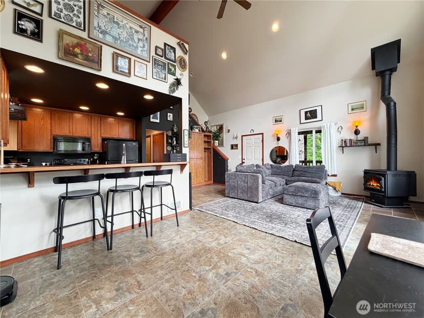 Property photo for 97 B Port Gardner Drive, Hat Island photo 14