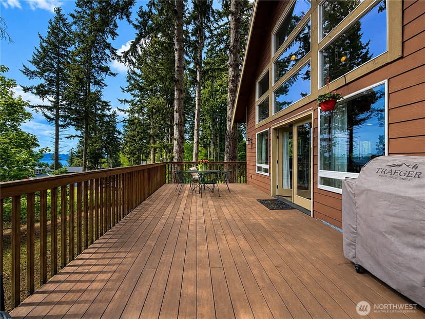 Property photo for 97 B Port Gardner Drive, Hat Island photo 8