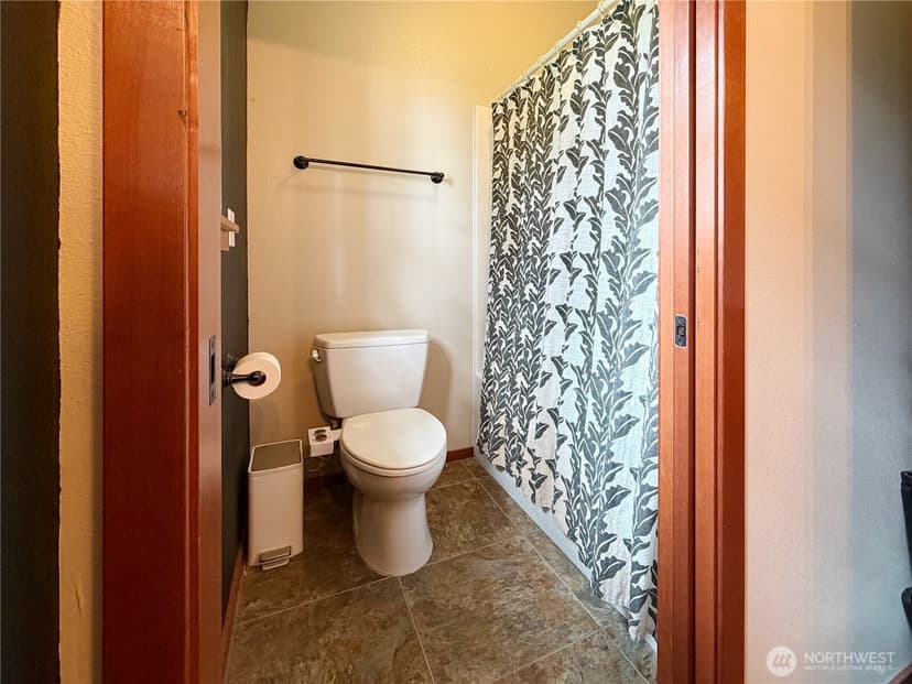 Property photo for 97 B Port Gardner Drive, Hat Island photo 24