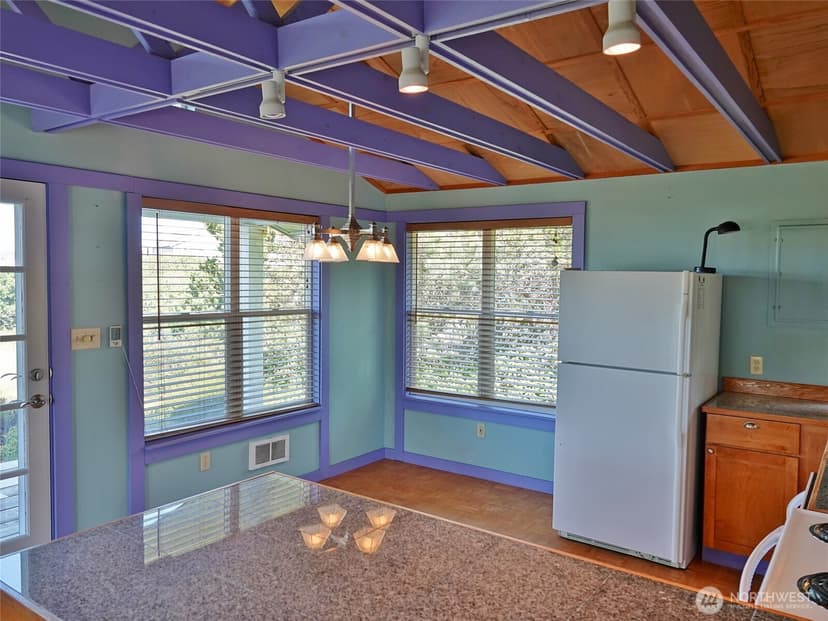 Property photo for 1056 1057 Greenview Avenue SW, Ocean Shores photo 33