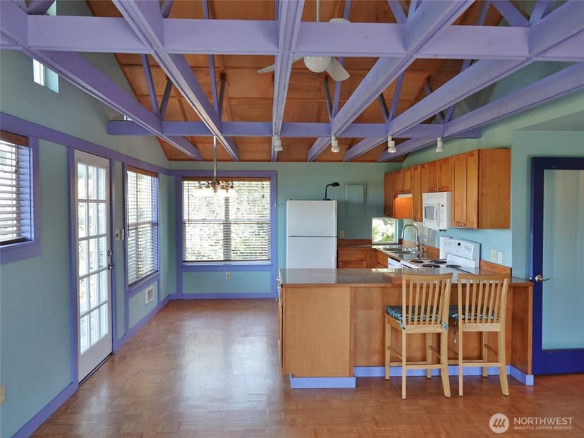 Property photo for 1056 1057 Greenview Avenue SW, Ocean Shores photo 26