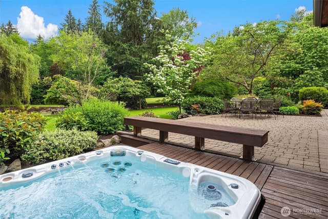 Property photo for 17215 NE 195th Street, Woodinville photo 4