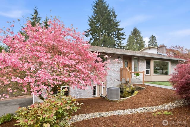 Property photo for 20210 107th Avenue NE, Bothell