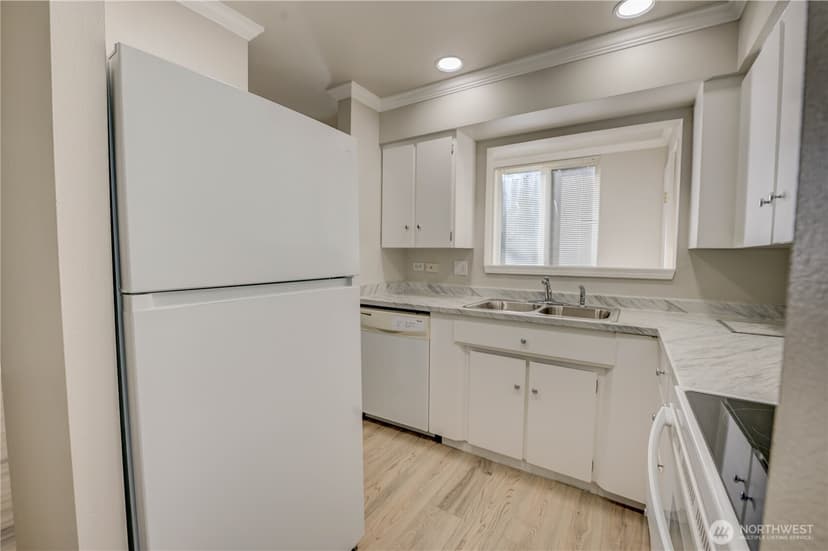 Property photo for 440 St Helens Avenue #209, Tacoma photo 9