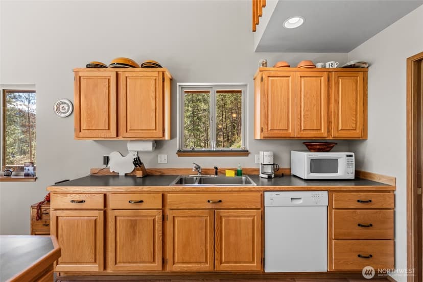 Property photo for 11090 Eagle Creek Road, Leavenworth photo 9