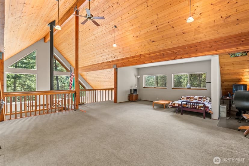 Property photo for 11090 Eagle Creek Road, Leavenworth photo 14