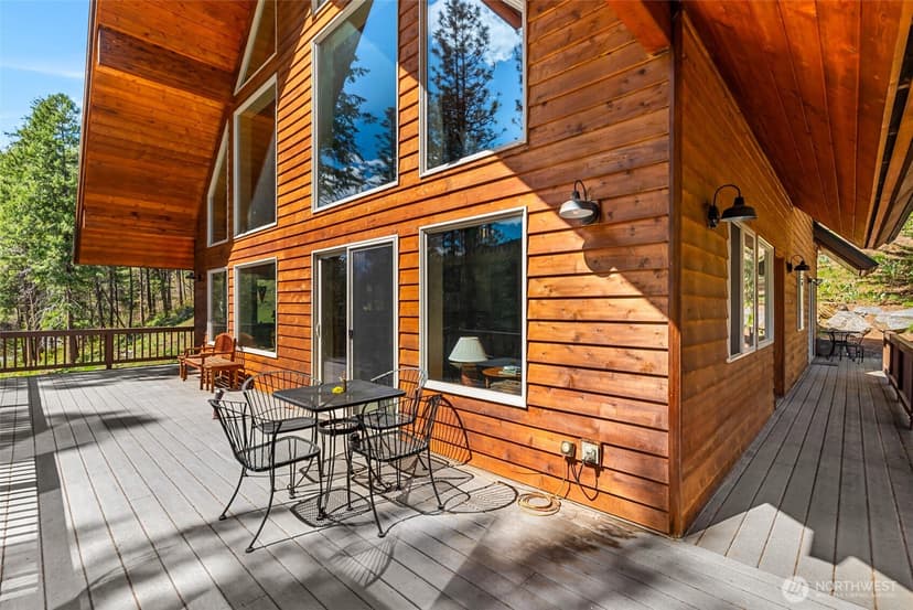 Property photo for 11090 Eagle Creek Road, Leavenworth photo 27