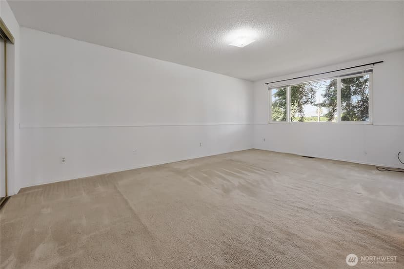 Property photo for 4032 Meridian Avenue N, Marysville photo 18