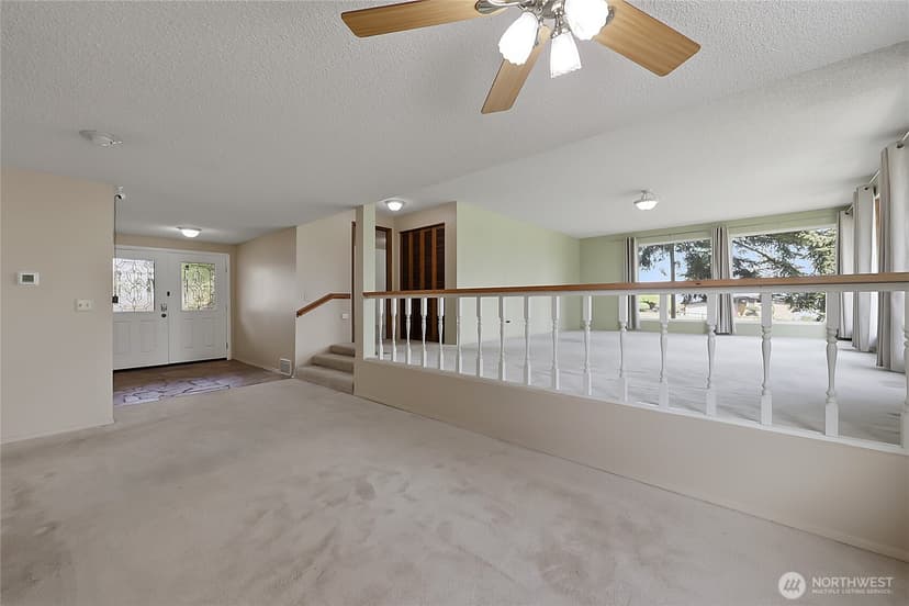 Property photo for 4032 Meridian Avenue N, Marysville photo 10