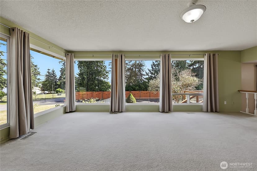 Property photo for 4032 Meridian Avenue N, Marysville photo 8