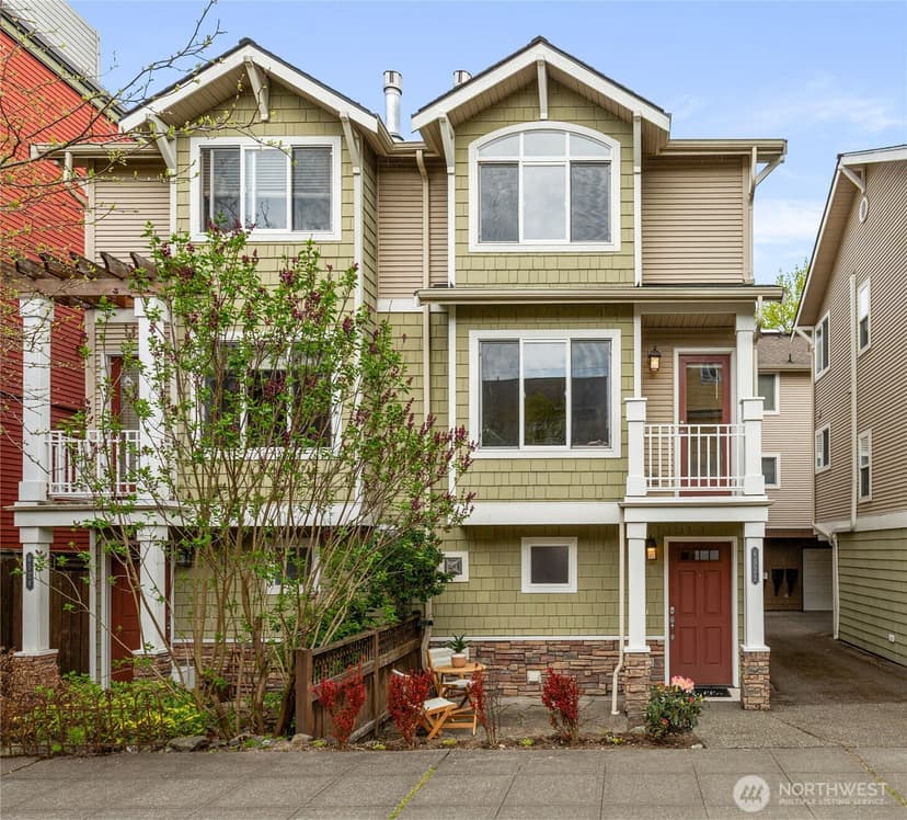 Property photo for 6522 5th Avenue NE, Seattle