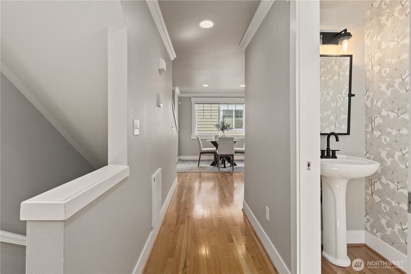 Property photo for 5015 A 8th Avenue NW, Seattle photo 21
