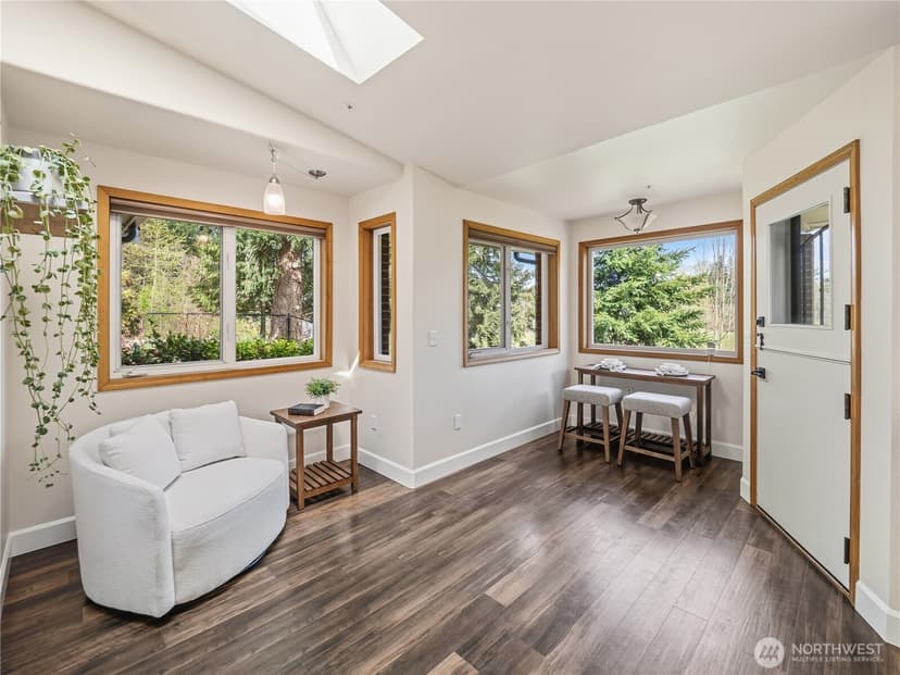 Property photo for 5201 Katherine Avenue SE, Auburn photo 6