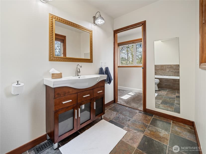 Property photo for 5201 Katherine Avenue SE, Auburn photo 16