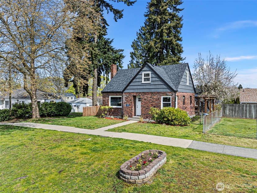 Property photo for 2709 N Mason Avenue, Tacoma photo 2