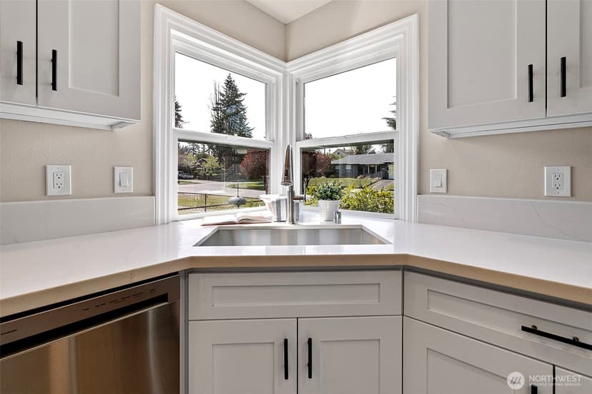 Property photo for 2709 N Mason Avenue, Tacoma photo 12