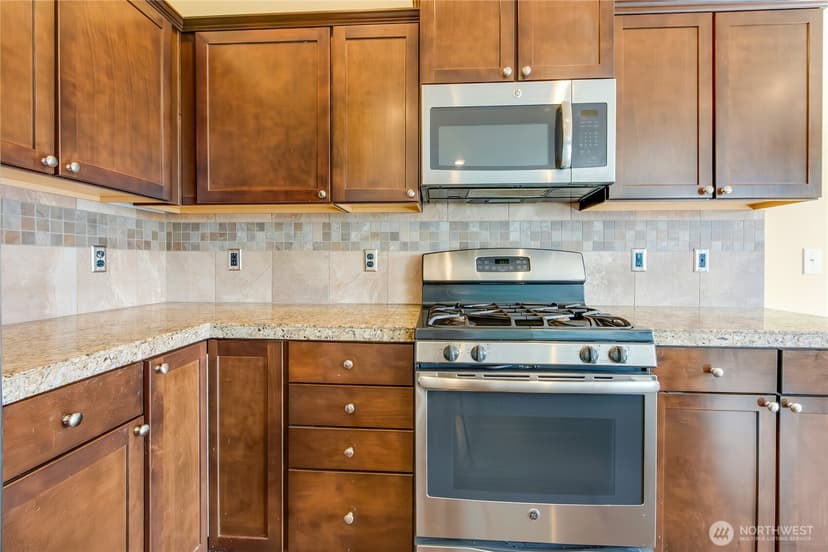 Property photo for 6702 Udall Place SE, Auburn photo 14