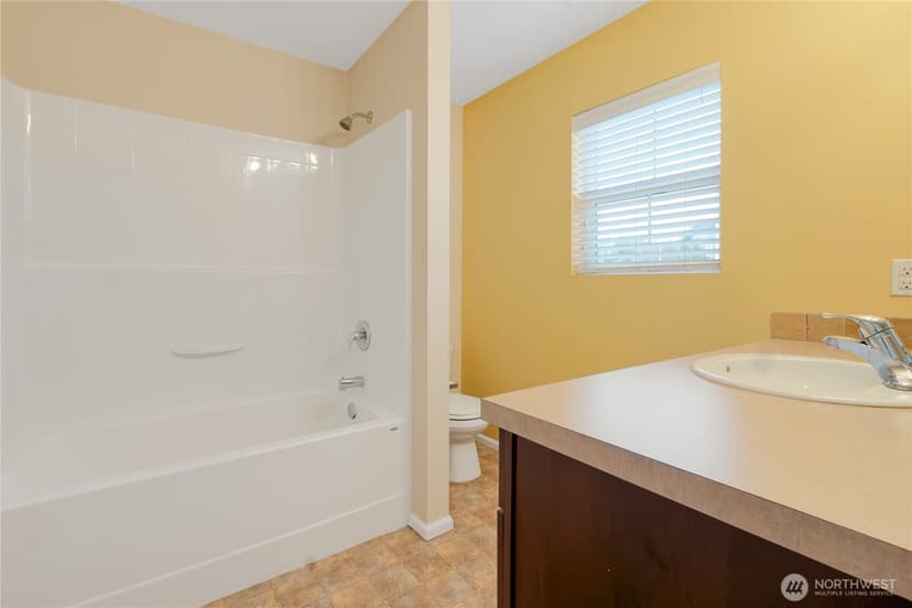 Property photo for 6702 Udall Place SE, Auburn photo 16