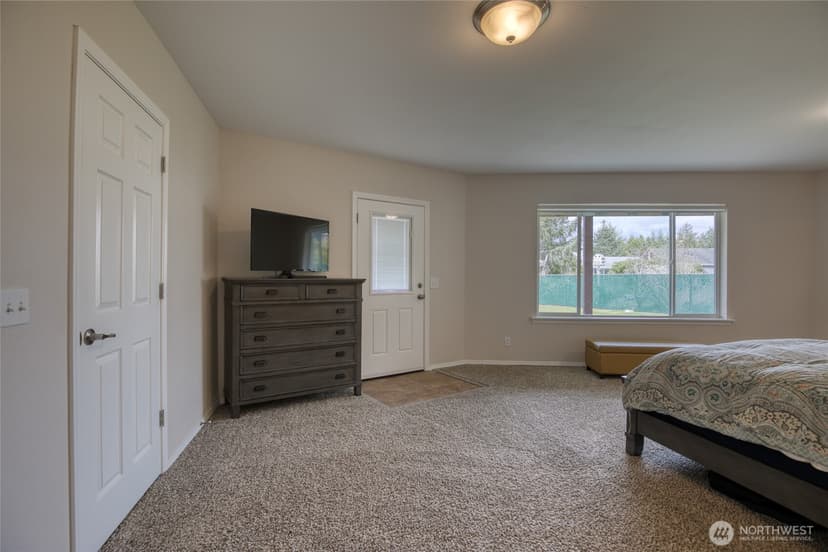 Property photo for 154 S Razor Clam Drive SW, Ocean Shores photo 25