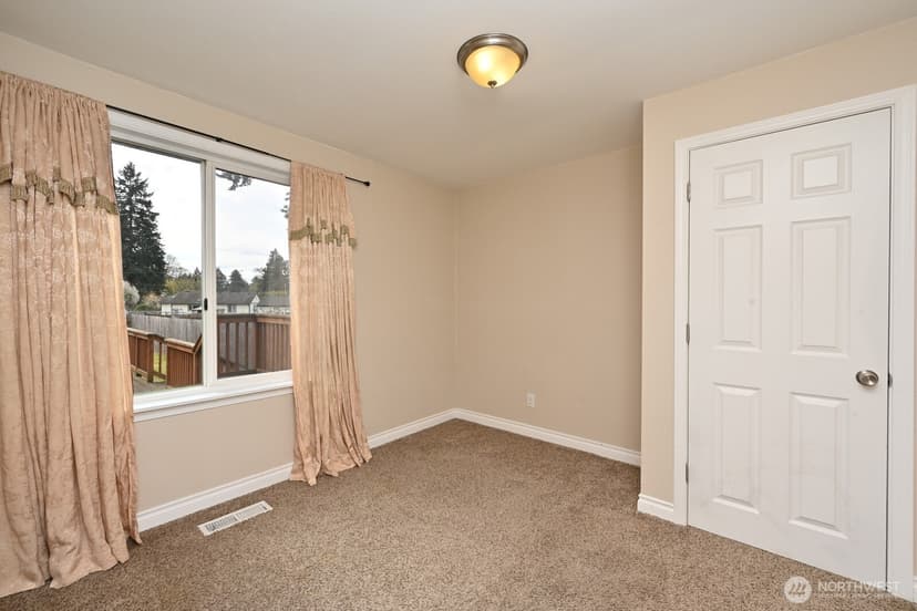 Property photo for 6522 Steilacoom Boulevard SW, Lakewood photo 24