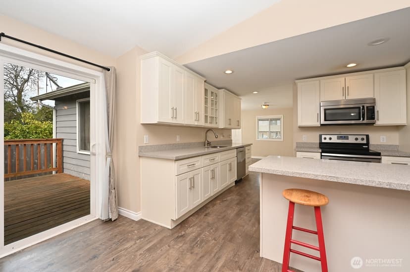 Property photo for 6522 Steilacoom Boulevard SW, Lakewood photo 16