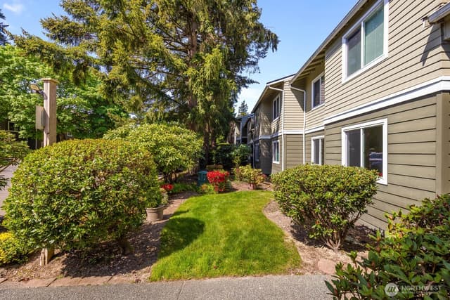 Property photo for 820 Cady Road #F105, Everett photo 2