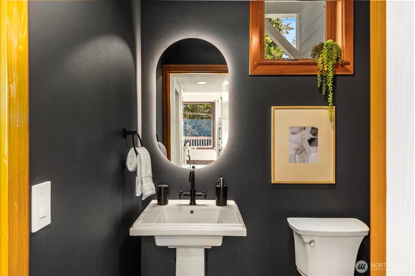 Property photo for 6518 NE Justin Court, Bainbridge Island photo 11