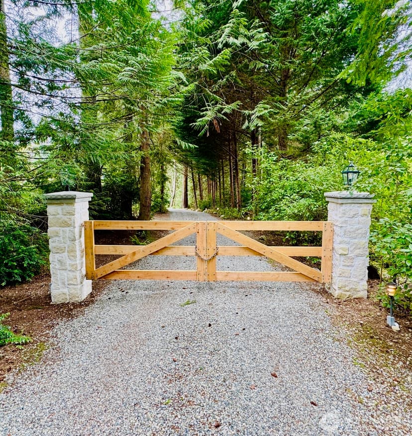 Property photo for 6518 NE Justin Court, Bainbridge Island photo 39