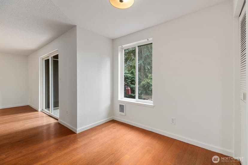 Property photo for 7307 224th Street SW #D5, Edmonds photo 8