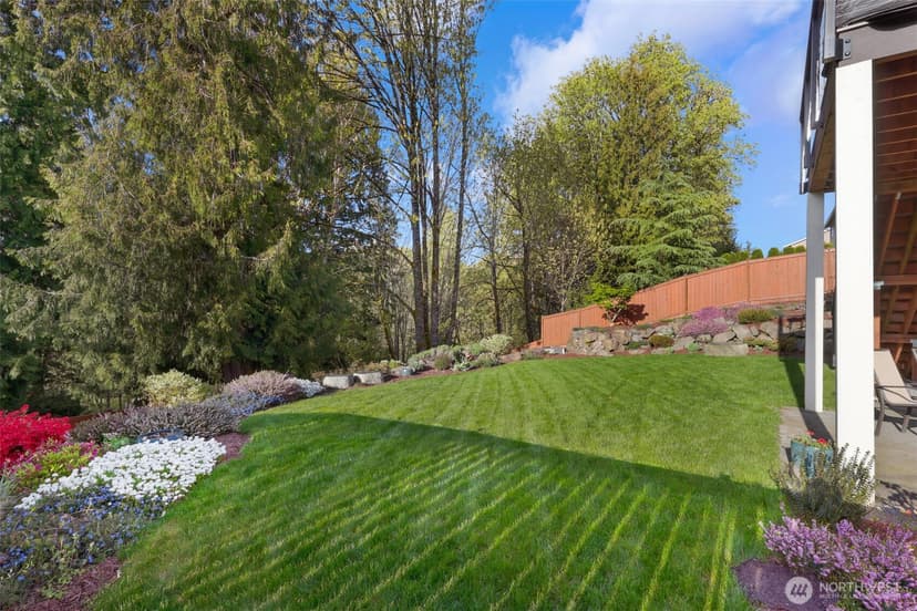 Property photo for 4720 NE 25th Street, Renton photo 36