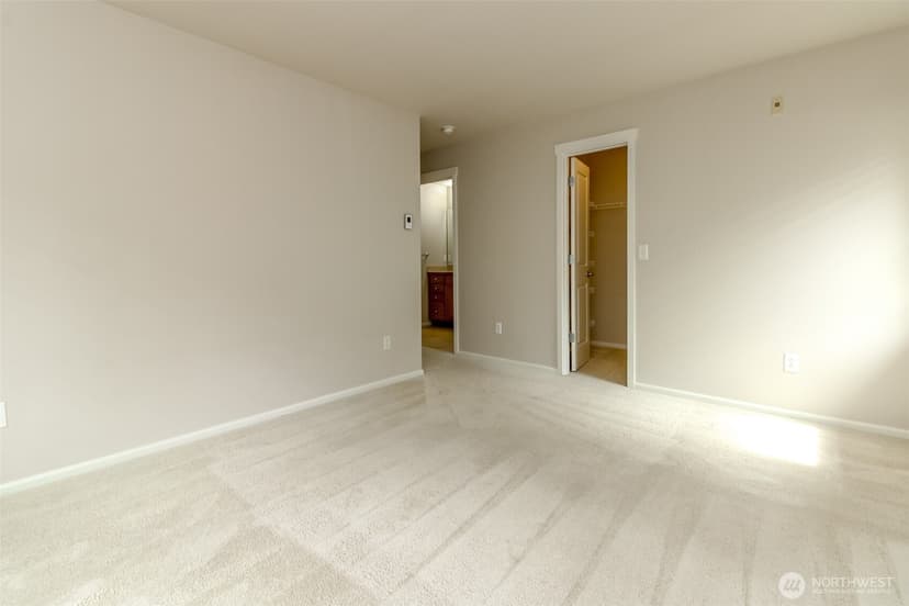 Property photo for 21230 40th Way S #E, SeaTac photo 15