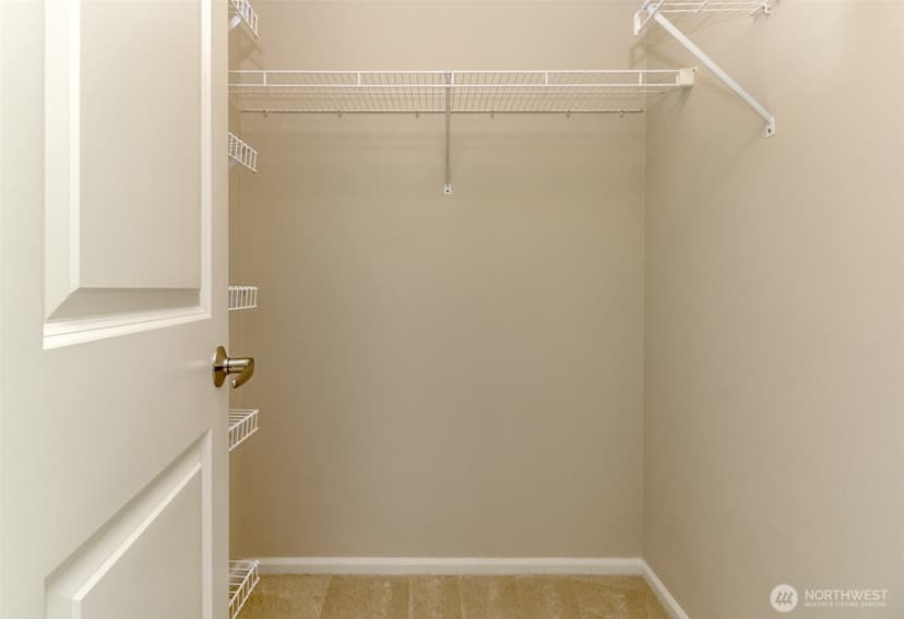 Property photo for 21230 40th Way S #E, SeaTac photo 17