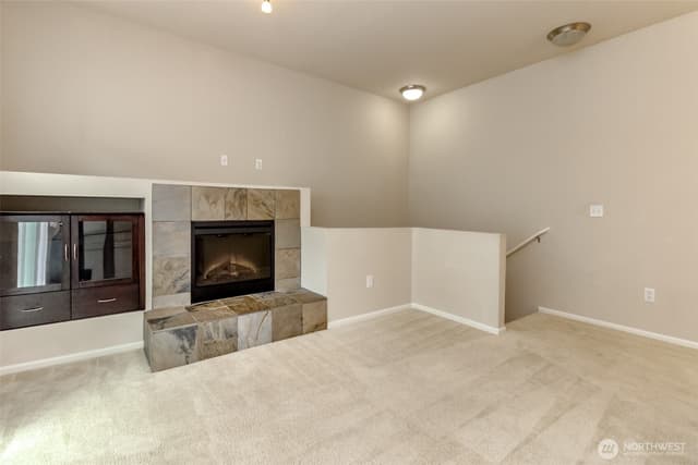 Property photo for 21230 40th Way S #E, SeaTac photo 3