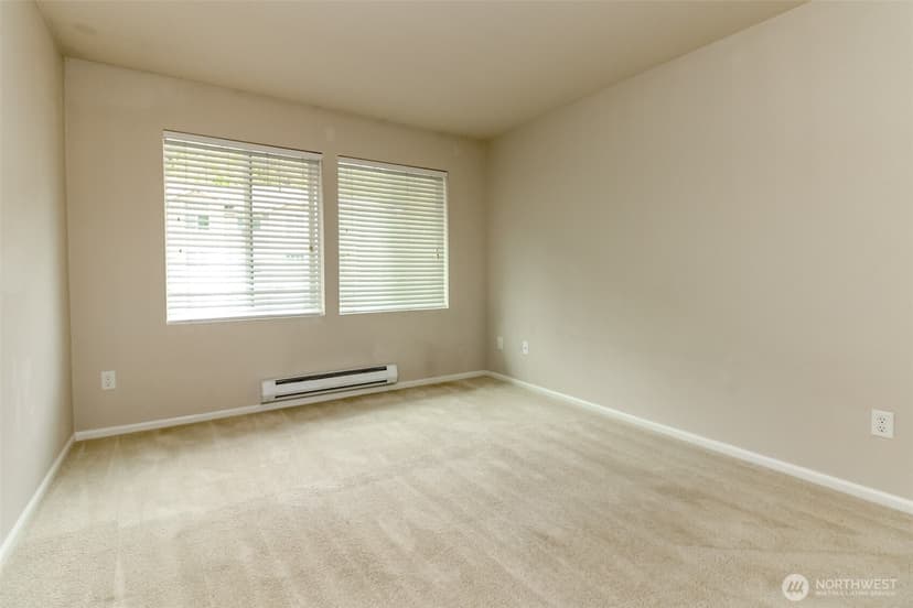 Property photo for 21230 40th Way S #E, SeaTac photo 16