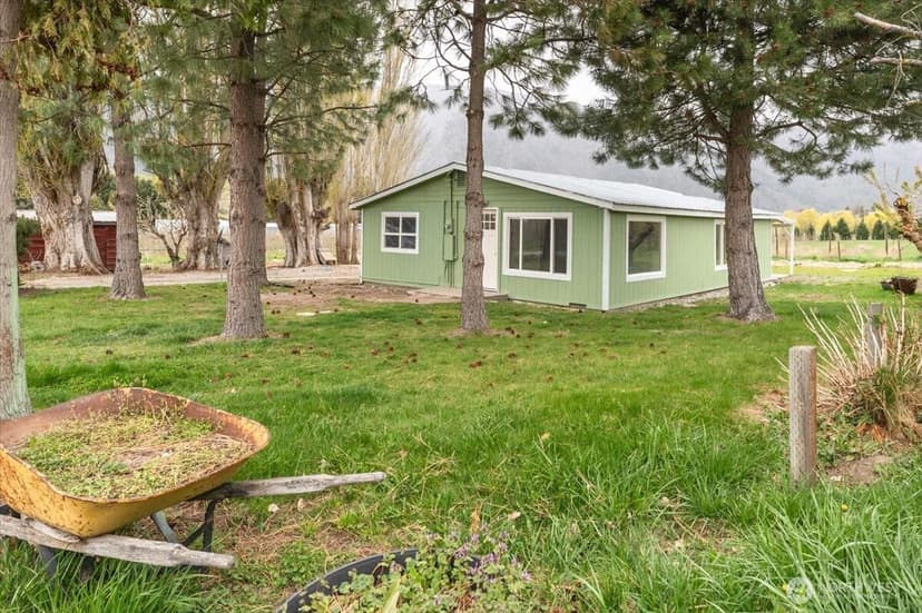 Property photo for 293 Barkley Road, Manson