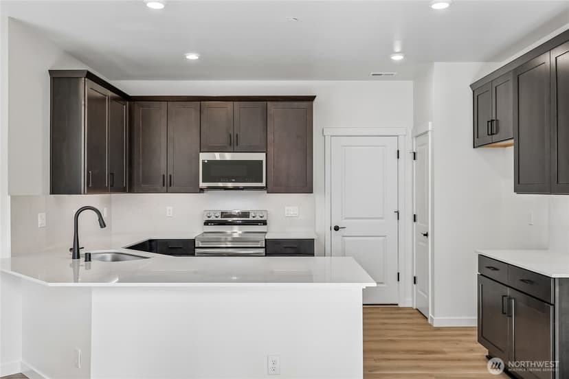 Property photo for 10404 6th Place SE #SW 21, Lake Stevens photo 7