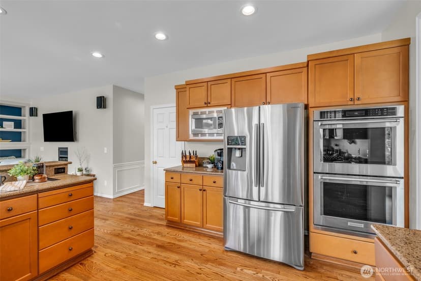 Property photo for 26637 SE 15th Street, Sammamish photo 12