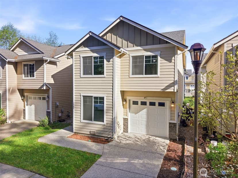Property photo for 1569 NE Fontaine Way, Poulsbo photo 2