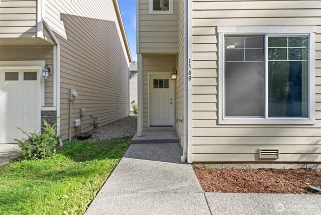 Property photo for 1569 NE Fontaine Way, Poulsbo photo 4