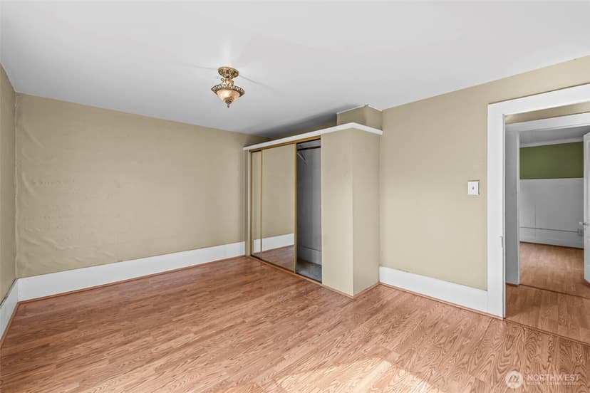 Property photo for 624 W Willis Street, Kent photo 30