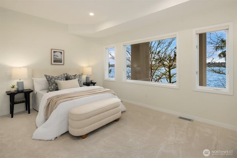 Property photo for 7439 W Mercer Way, Mercer Island photo 31