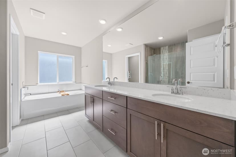 Property photo for 15025 Olympic Loop E, Bonney Lake photo 26