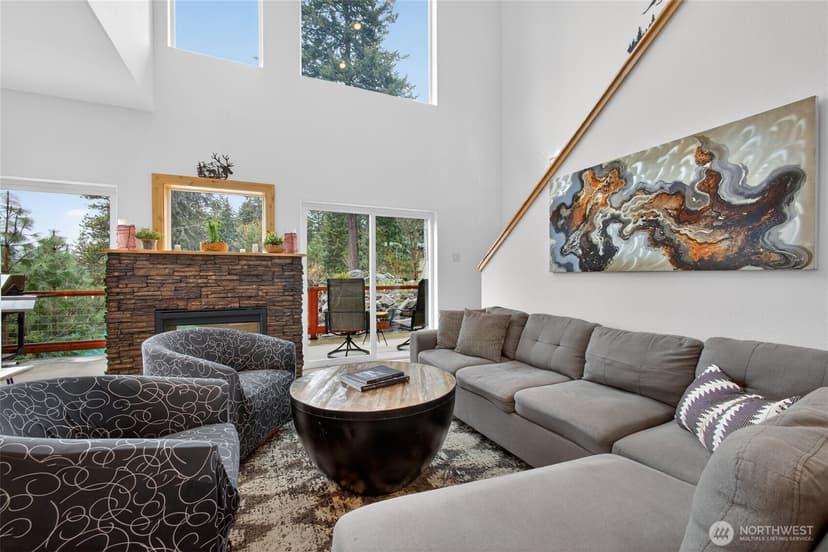 Property photo for 23119 Lake Wenatchee Hwy, Leavenworth photo 8