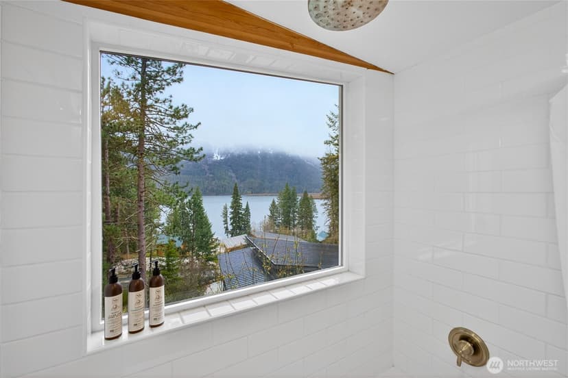 Property photo for 23119 Lake Wenatchee Hwy, Leavenworth photo 19